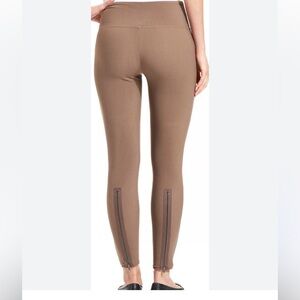 Women’s Spanx star power dress to slimpress brown zipper leggings size medium